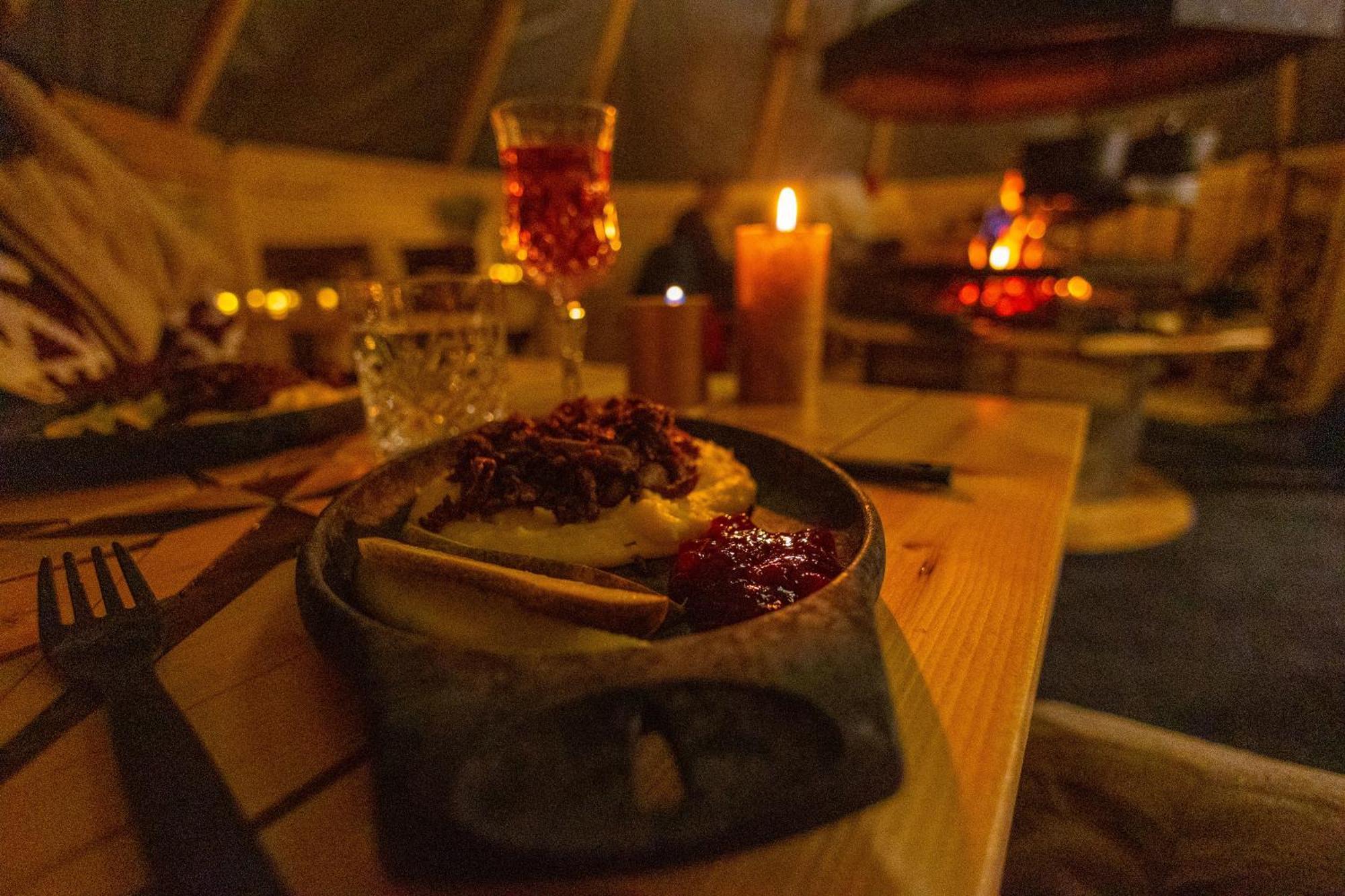 Skyfire Village Igloos Рованіемі Екстер'єр фото